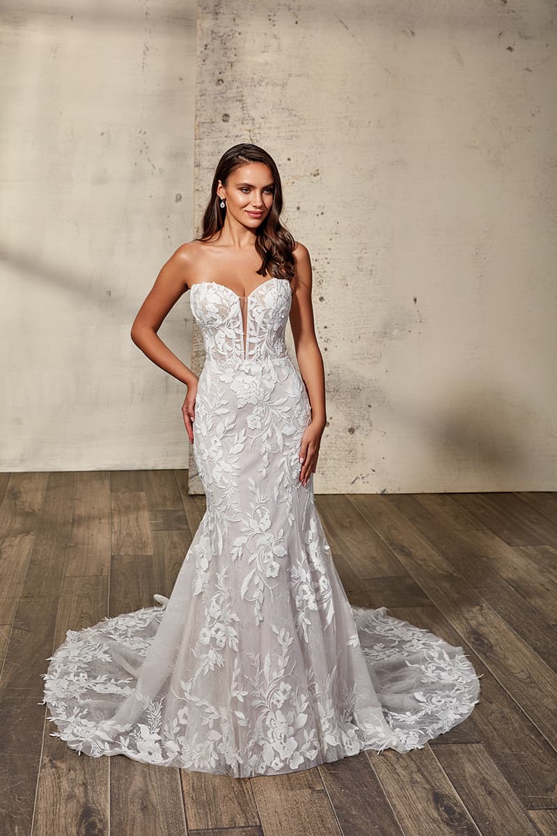 Eddy K wedding dresses at Donna's Bridal in Northbrook IL